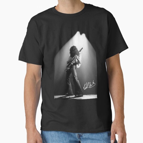Vista previa del artículo con la obra «E Ddie Ván Halen Tour Evh Spotlight Tour Hombre Mujer Niño Juventud Sudadera Dm10 Negro Tendencia», diseñado y vendido por jettercri.