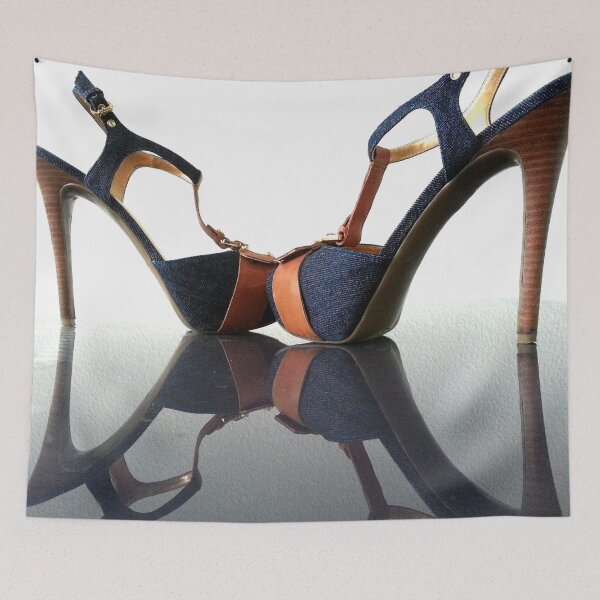 Artikelvorschau, high heels universe (3) entworfen und verkauft von Sankofa.