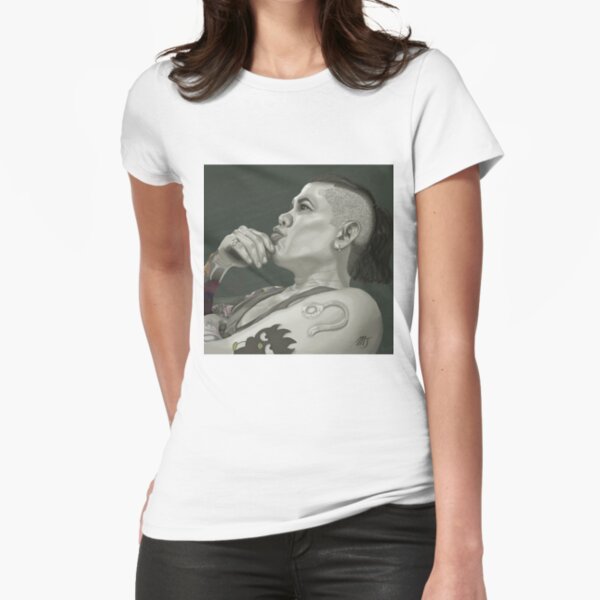 Fitted T-Shirt