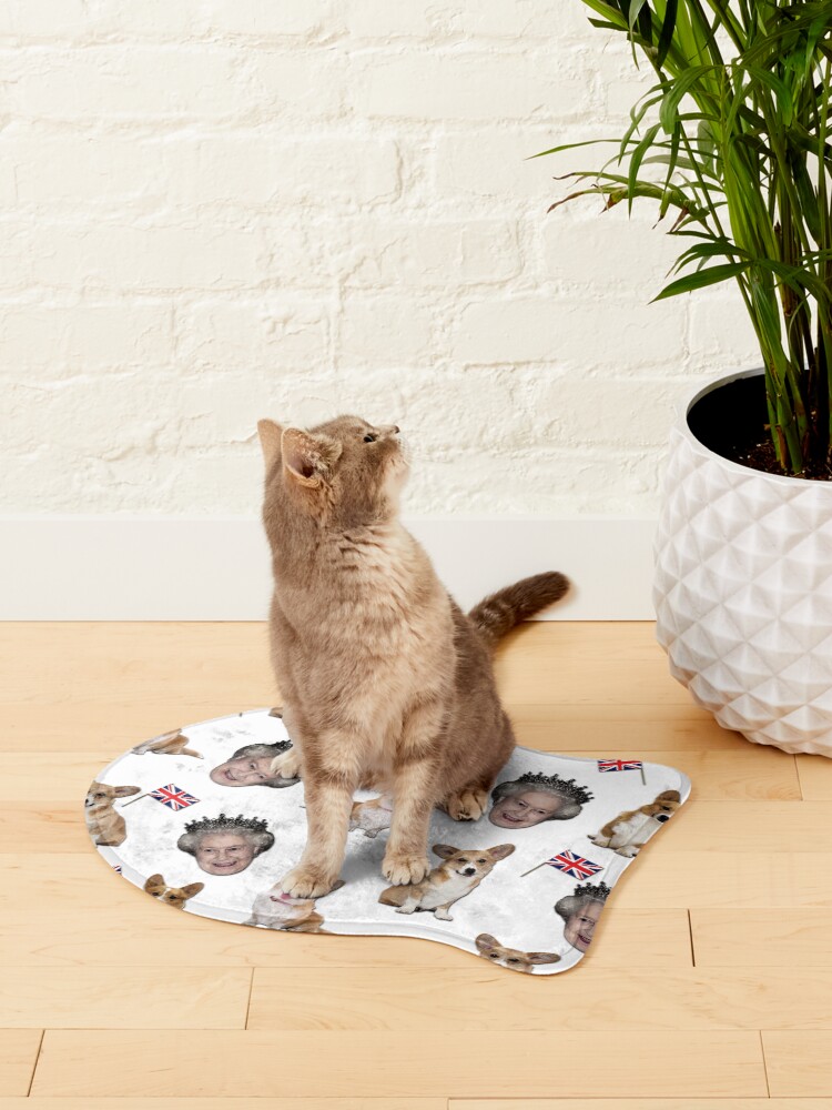 Alternate view of Queen Elizabeth and corgis pattern Pet Mat