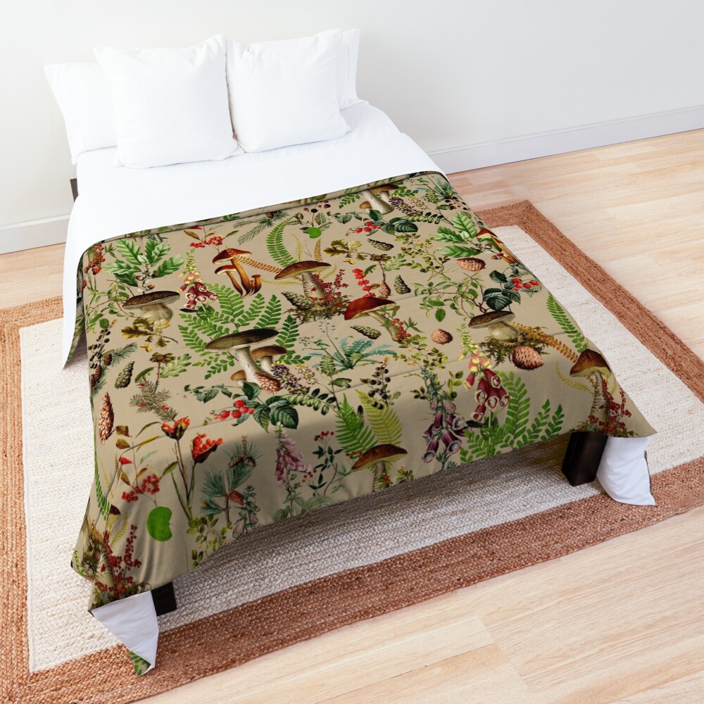 Vintage Mushrooms Forest Botanical Pattern - Sepia Beige Comforter