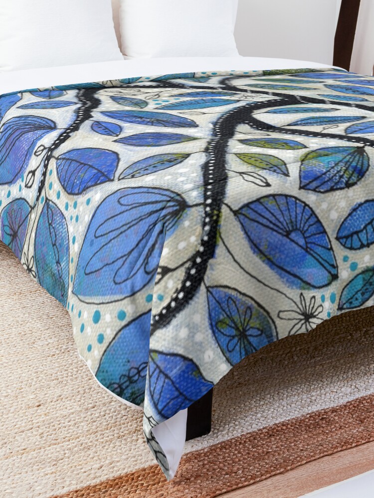 Alternate view of Why We Hope Comforter
