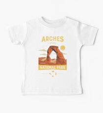 T-shirt vintage d'Utah de parc national d'Arches T-shirts bébé