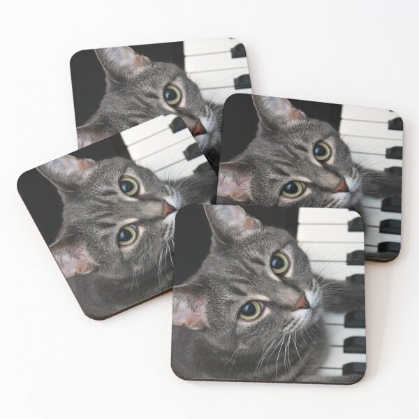 Artikelvorschau, Nora die Klavierkatze, die oben schaut entworfen und verkauft von Nora The Piano Cat.
