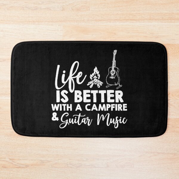 Artikelvorschau, Life Is Better With A Lagerfeuer, Romance Camping entworfen und verkauft von StrongShirts.