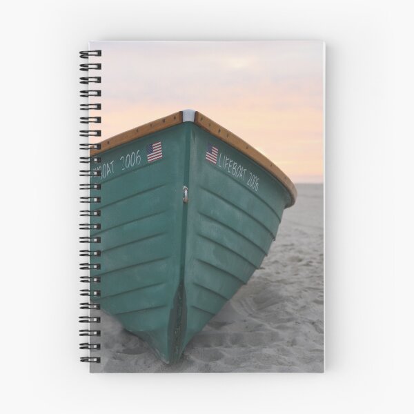 Aperçu de l'œuvre Bateau de sauvetage vert sur la plage créée et vendue par ScottL.