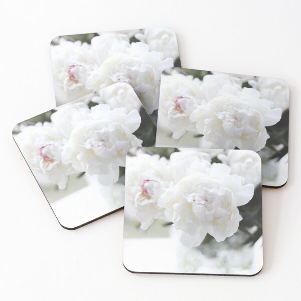 Item preview, peonias blancas designed and sold by Rub14ekArts.
