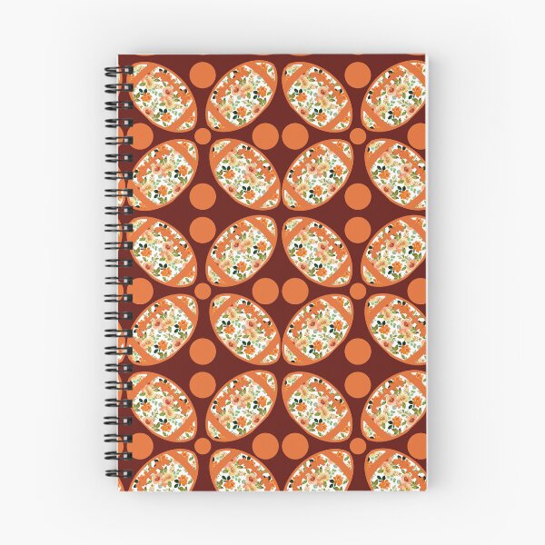 Aperçu de l'œuvre Football motif floral marron et orange 2 créée et vendue par KCAbdelnour.
