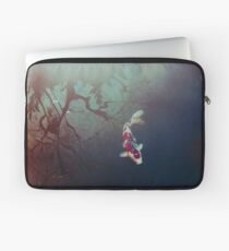 Pond of Reflection Laptop Sleeve