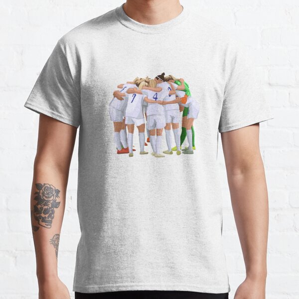 lionesses huddle women’s euros Classic T-Shirt