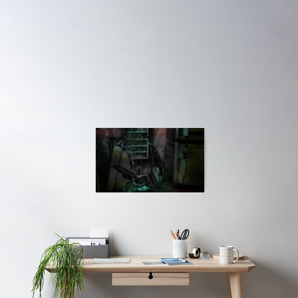 Creature in the dark Poster