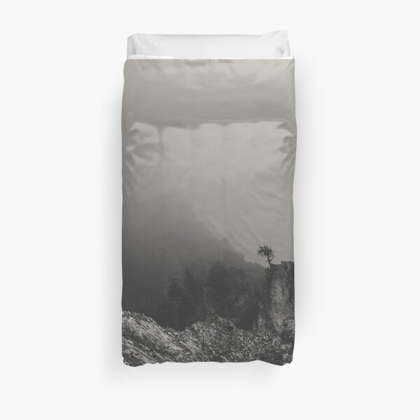 Last man standing Duvet Cover