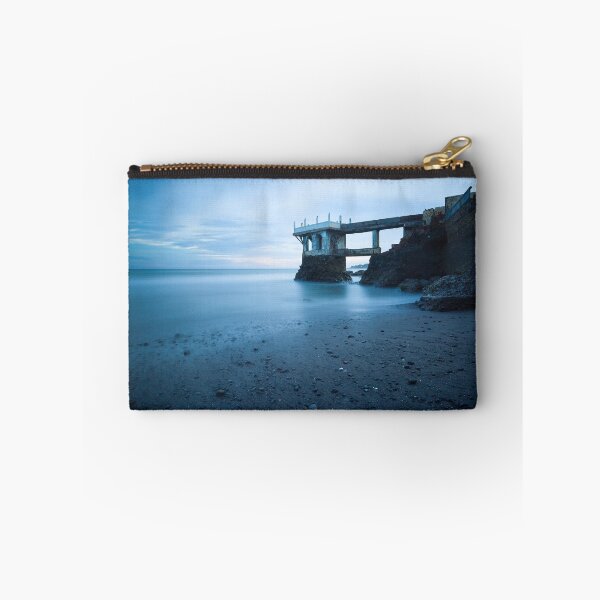 Item preview, El Obispo designed and sold by Luis Rosales.