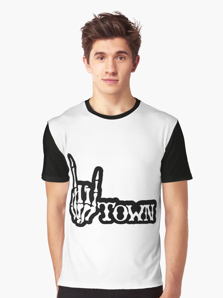 １着でも送料無料】 H town tシャツh-town Tシャツ/カットソー(半袖/袖