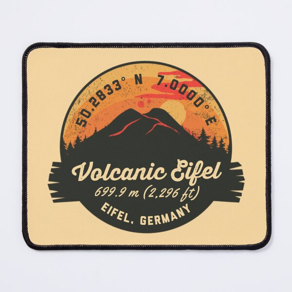 Artikelvorschau, Vulkan-Eifel-Deutschland-Vulkan-Souvenir-Abzeichen entworfen und verkauft von mountainfad.
