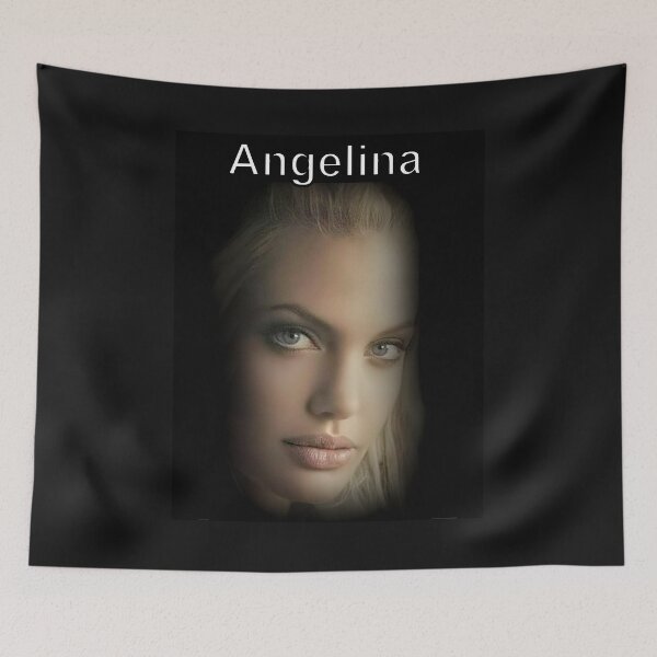 Aperçu de l'œuvre ANGELINA JOLI créée et vendue par michaeltodd.
