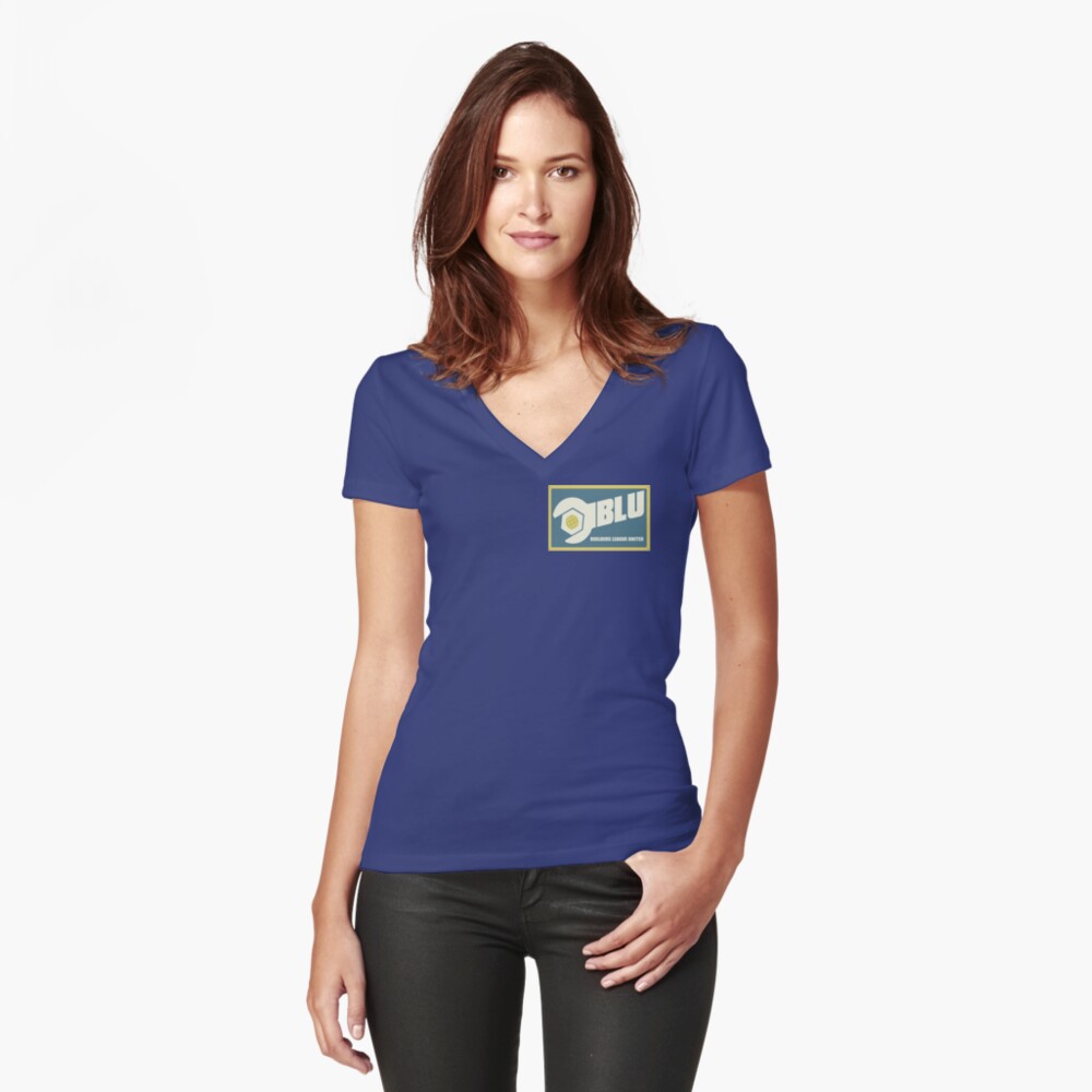 Aperçu de l'œuvre T-shirt moulant col V créée et vendue par LiquidSapphir3.