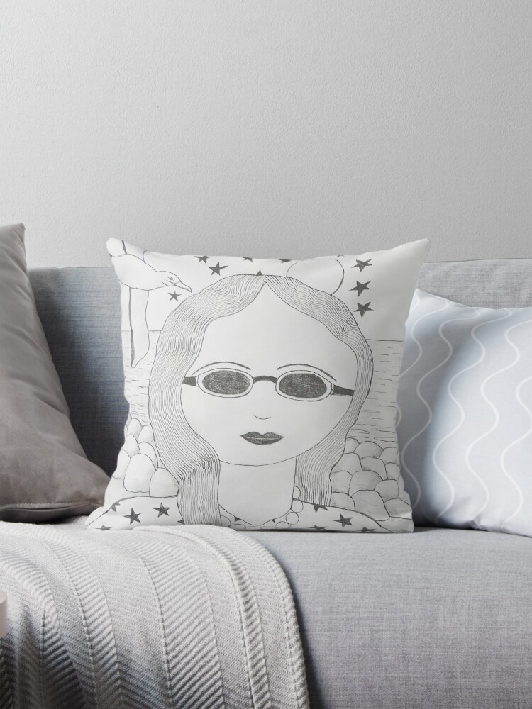 Aperçu 1 sur 4. Coussin avec l'œuvre Femme à lunettes créée et vendue par jeanpaulperrenx.