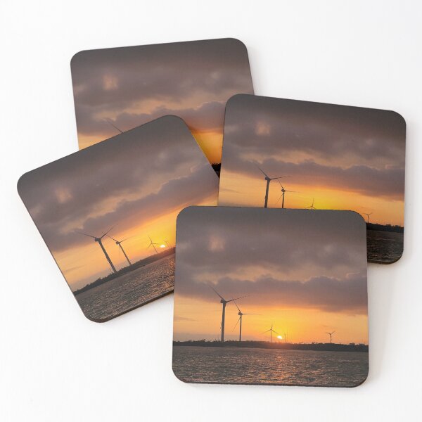 Item preview, Spectacular sunrise view of Jeju sea ahead of direct impact of huge typhoon 'Hinnamno', Korea designed and sold by human8891.