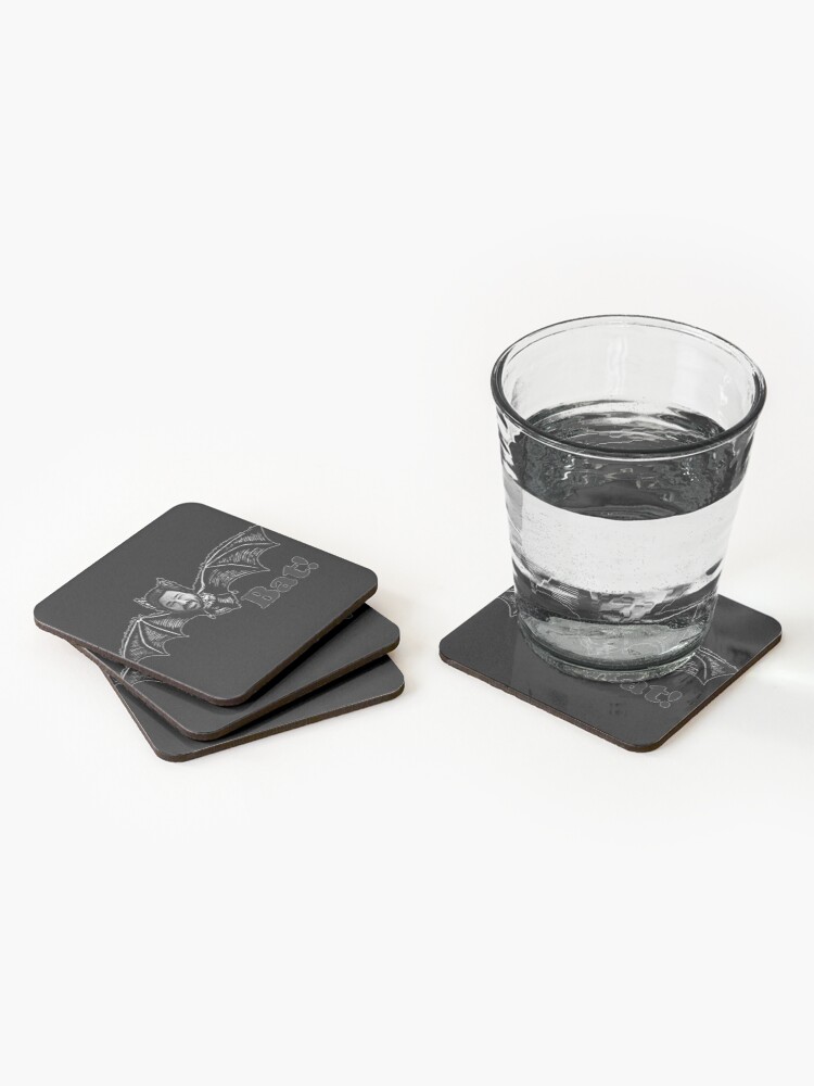 Aperçu 2 sur 5. Dessous de verre (lot de 4) avec l'œuvre CHAUVE SOURIS! créée et vendue par DiamondDistrict.