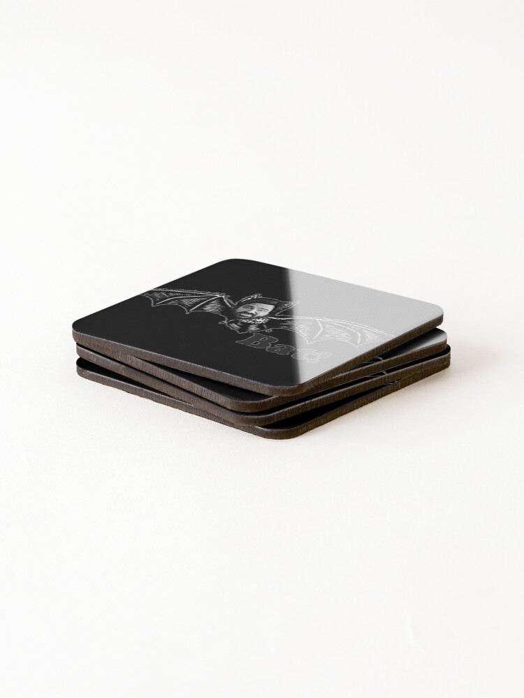 Aperçu 4 sur 5. Dessous de verre (lot de 4) avec l'œuvre CHAUVE SOURIS! créée et vendue par DiamondDistrict.