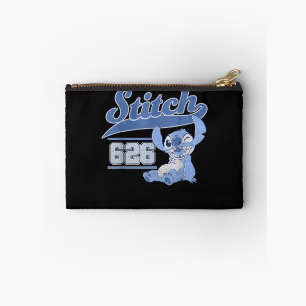 Aperçu de l'œuvre Lilo Amp Stitch 626 Stitch Day Collegiate T-shirt Homme créée et vendue par JameDarnell.
