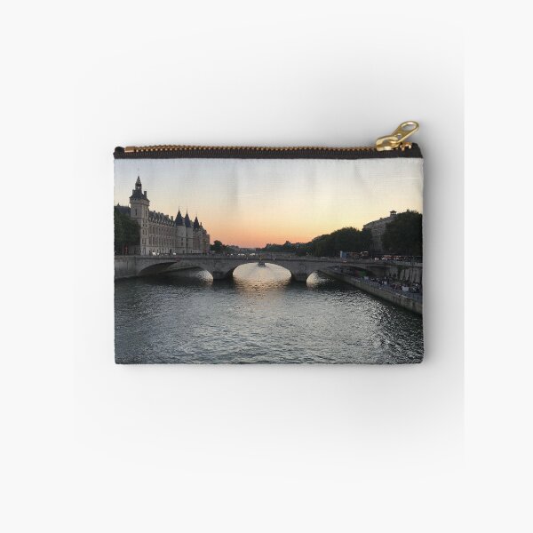 Item preview, Gloria de la tarde de París en el Sena designed and sold by ReusArty.