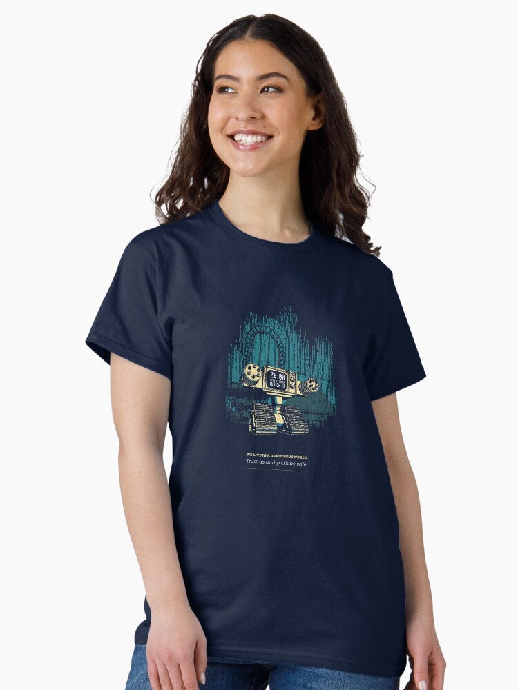 Aperçu 2 sur 7. T-shirt classique avec l'œuvre Stay at home créée et vendue par MC-aka-Panurge.