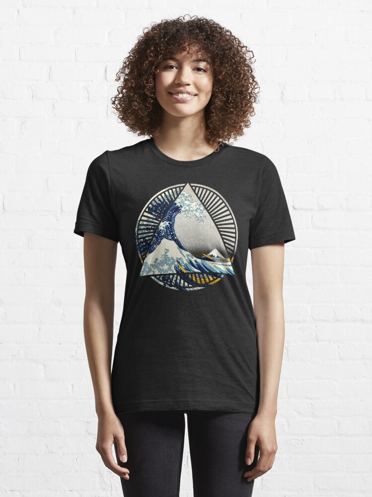 Alternate view of Vintage Hokusai Mount Fuji Great Tsunami Wave Japanese Geometric Manga Shirt Essential T-Shirt