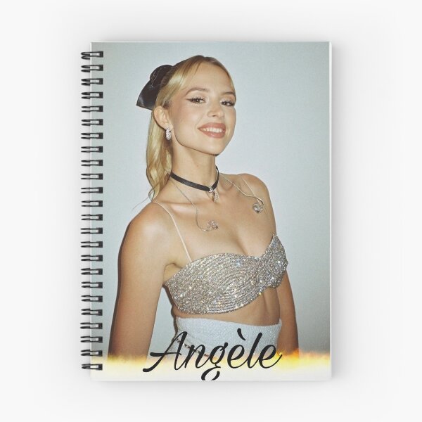 Aperçu de l'œuvre Angèle créée et vendue par pelshop.