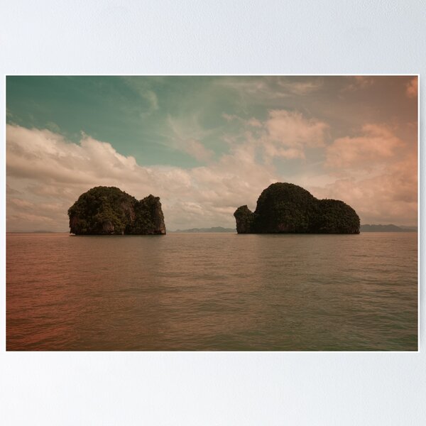 Item preview, Island Twins designed and sold by Mike Ashley.