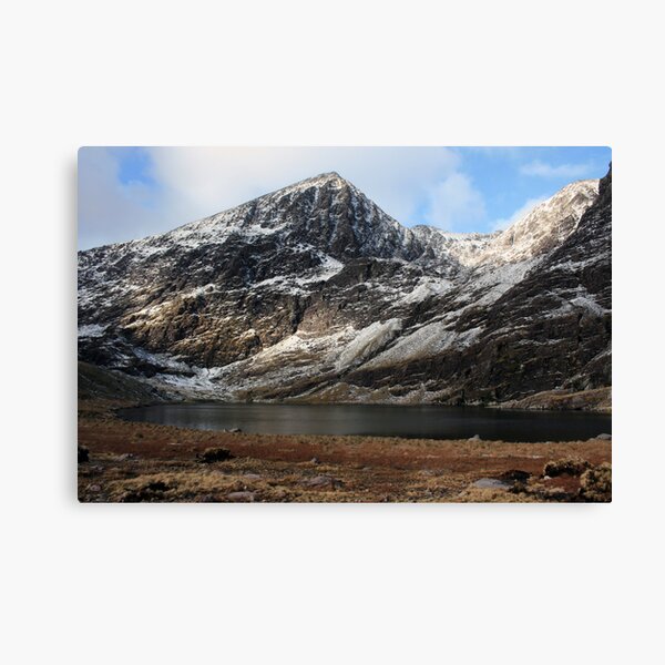 Carrauntoohil in winter Canvas Print