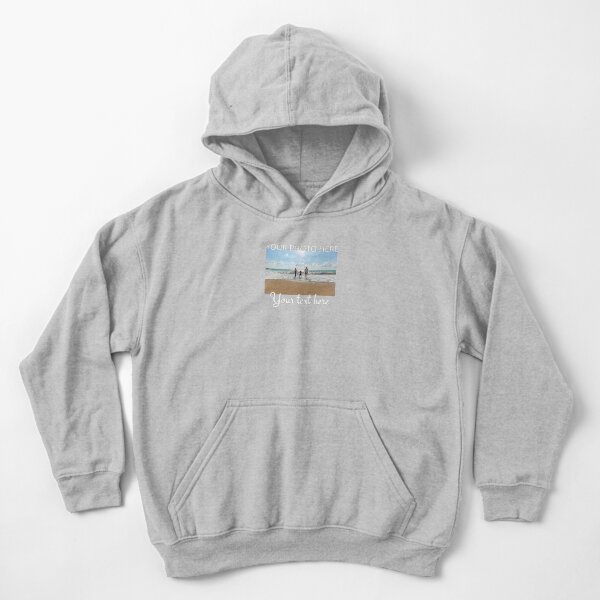Vista previa del artículo con la obra «Camiseta con foto personalizada, camiseta personalizada, camiseta con foto personalizada, camiseta con foto de cumpleaños, regalo de vacaciones, camiseta con foto familiar ***LEER DESCRIPCIÓN***», diseñado y vendido por InstaDesignCo.