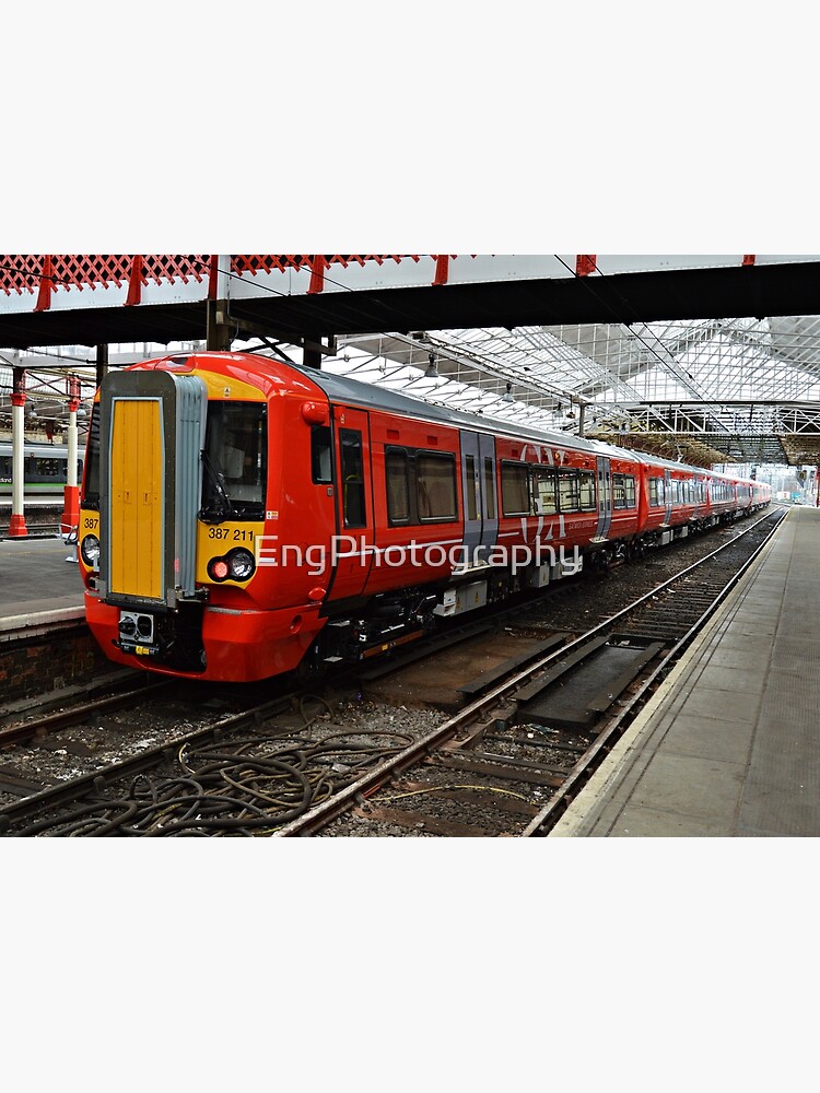 Gatwick Express class 387 at Crewe Railways Station by EngPhotography