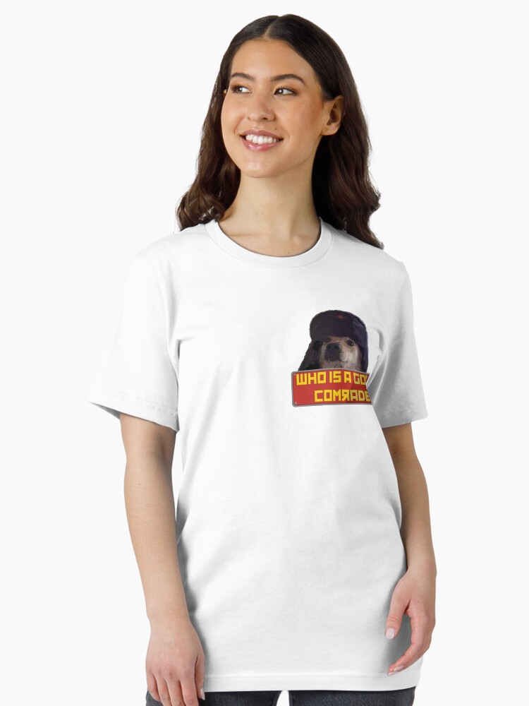Imagen 2 de 7, Camiseta esencial con la obra ¿Quién es un buen camarada?, diseñada y vendida por acousticdolphin.