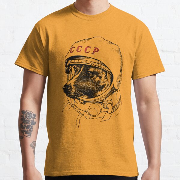 Laika, space traveler Classic T-Shirt