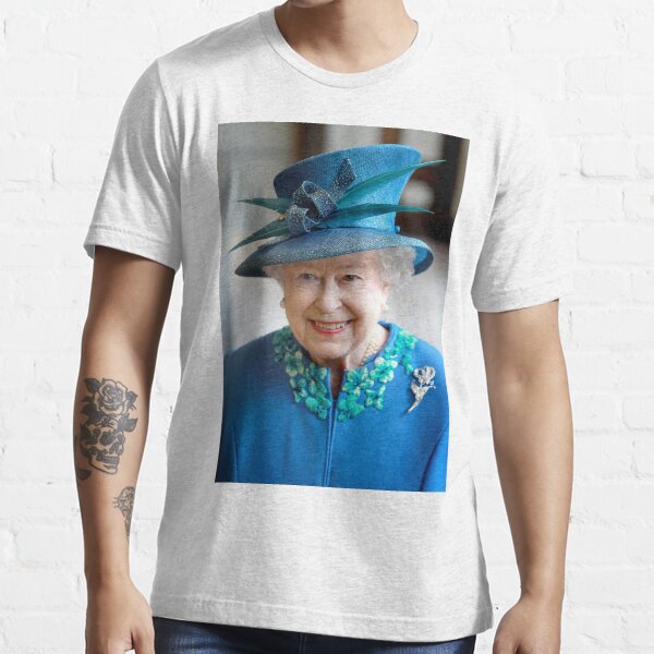 "HM Queen Elizabeth II Wales Professional Photo HD" Tshirt for Sale by