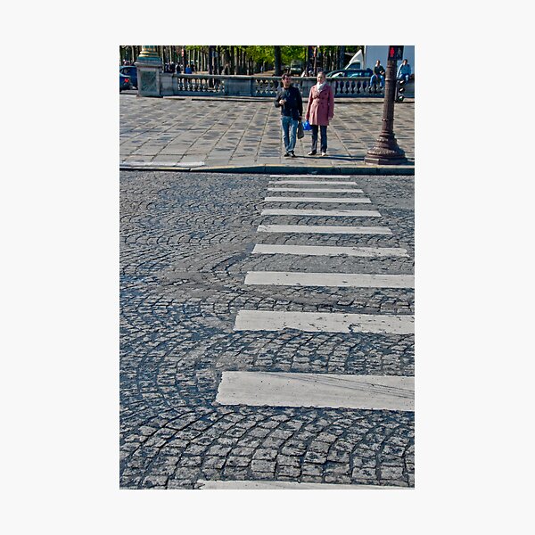 Aperçu de l'œuvre Perspective of Paris - 04 créée et vendue par Adrian Rachele.
