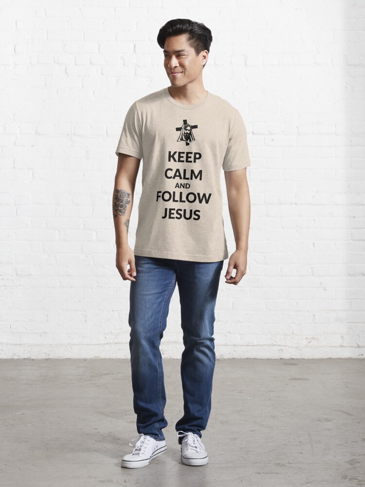 Thumbnail 5 von 7, Essential T-Shirt, Keep calm and follow Jesus designt und verkauft von dynamitfrosch.