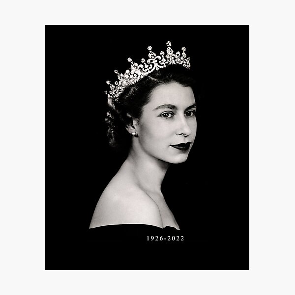 Pin by Pajenterprises on Gift card giveaway in 2023  Her majesty the queen,  African royalty, Queen of england