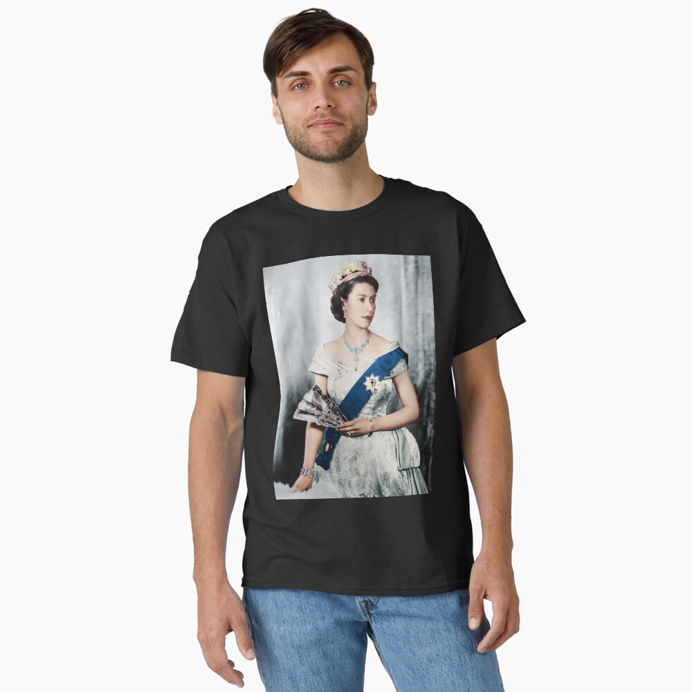 Vista previa del artículo con la obra «Camiseta clásica», diseñado y vendido por FotoLibreStudio.