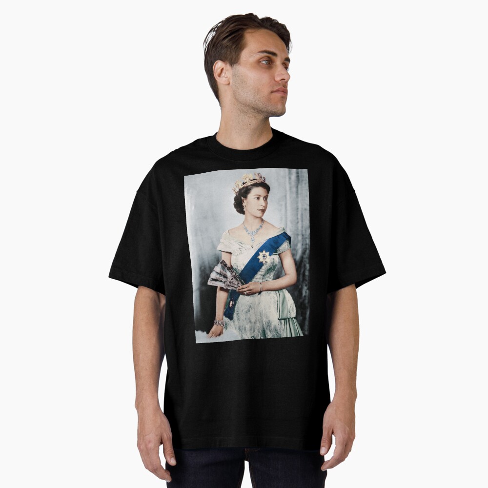 Vista previa del artículo con la obra «Camiseta oversize», diseñado y vendido por FotoLibreStudio.