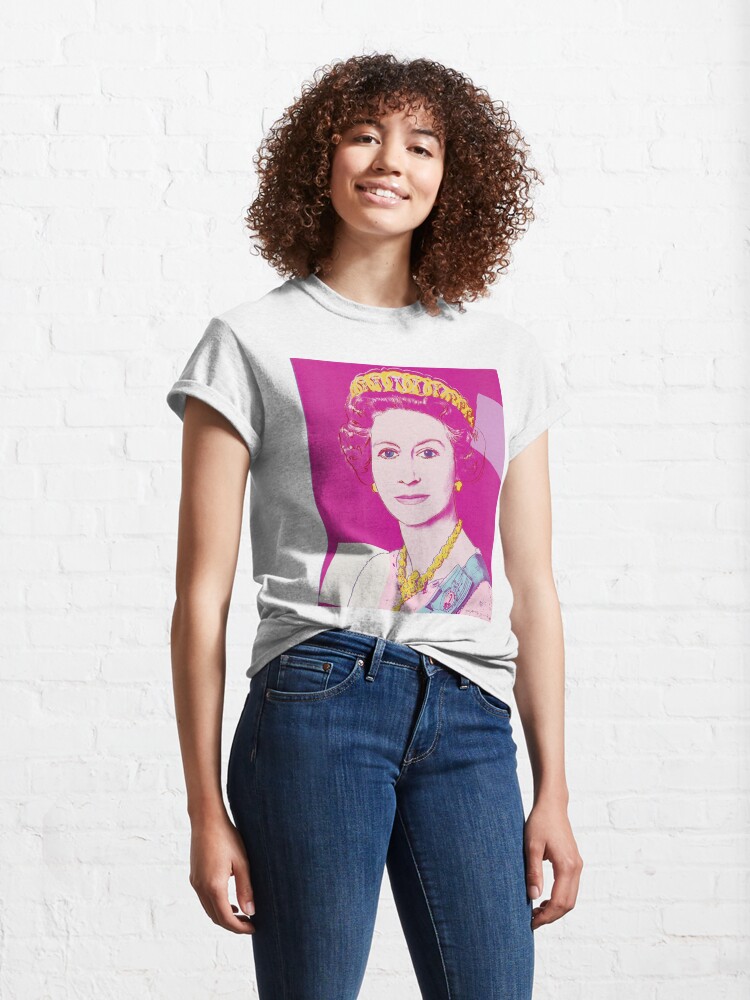 Discover GOD SAVE THE QUEEN ENGLAND - Reine Elisabeth II - T-Shirt
