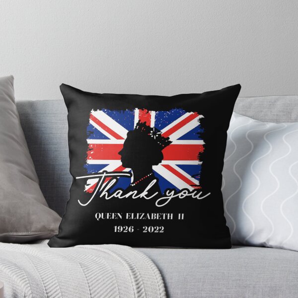 Item preview, queen england designed and sold by bulmazuero.