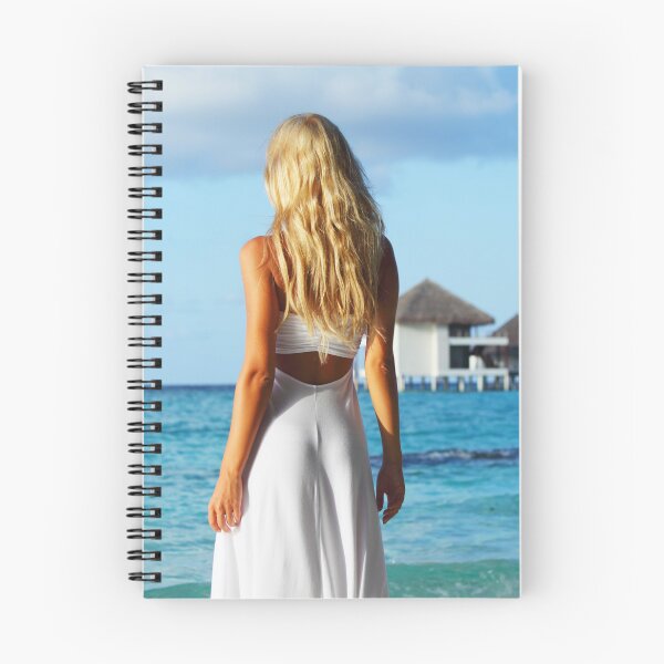 Aperçu de l'œuvre Plage & Bikinis créée et vendue par BeachBikini.
