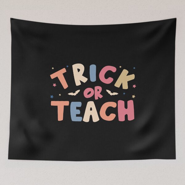 Aperçu de l'œuvre Trick or Teach Groovy Halloween Spooky Teacher Costume rétro drôle créée et vendue par alenaz.