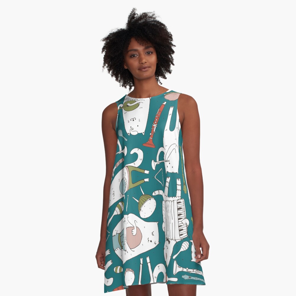 Vista previa del artículo con la obra «Vestido acampanado», diseñado y vendido por yokunen.
