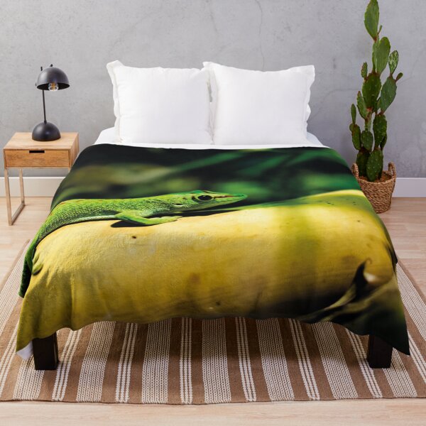 Item preview, Madagascar day gecko 1 designed and sold by Arc1.