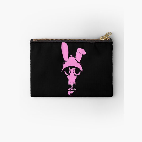 Artikelvorschau, Gas Mask Bunny entworfen und verkauft von TeeNoir.