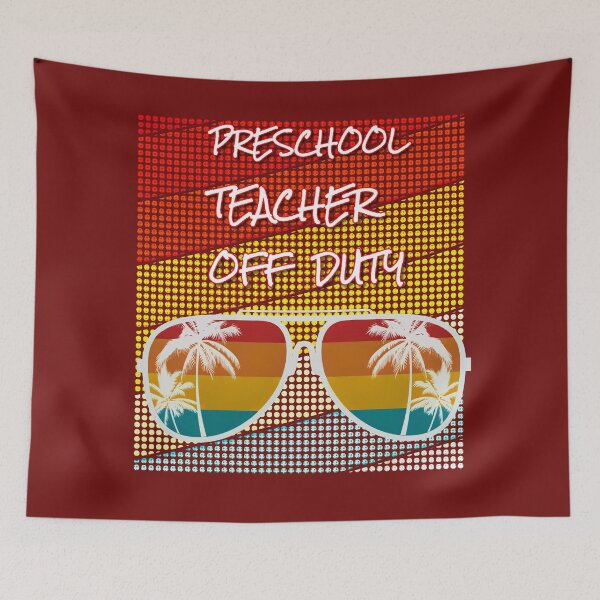 Artikelvorschau, Vorschullehrer dienstfrei mit Retro-Sonnenuntergang und Sonnenbrille. entworfen und verkauft von CristalleLisa.